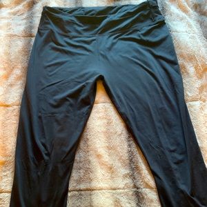 FABLETICS ANKLE LEGGINGS